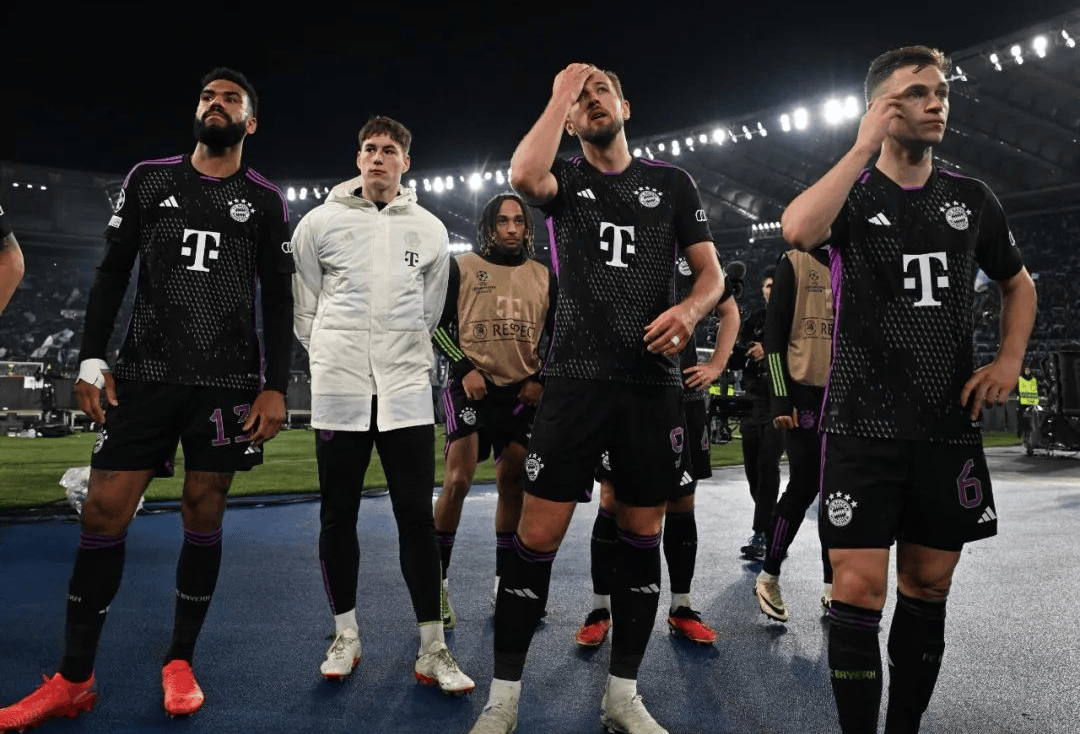 记者：申花今日奔赴天津，战津门虎应该会面临破密集防守难题