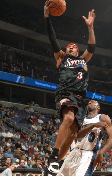 三分36中8！湖人惨败国王，东契奇空砍42分，揭露6大事实