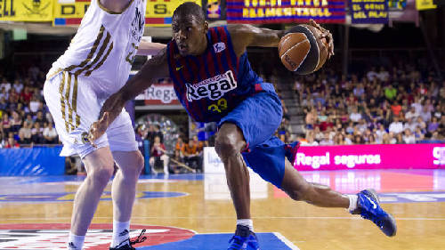 详解棒球规则中的“投球违例”如何导致三垒跑垒员直接得分