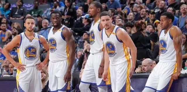 奥尔莫：亚马尔一直渴望入选国家队，他已习惯成为舆论的焦点