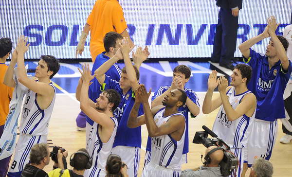 王国明：守门就像守护家，不能让别人过来动不动就把东西拿走