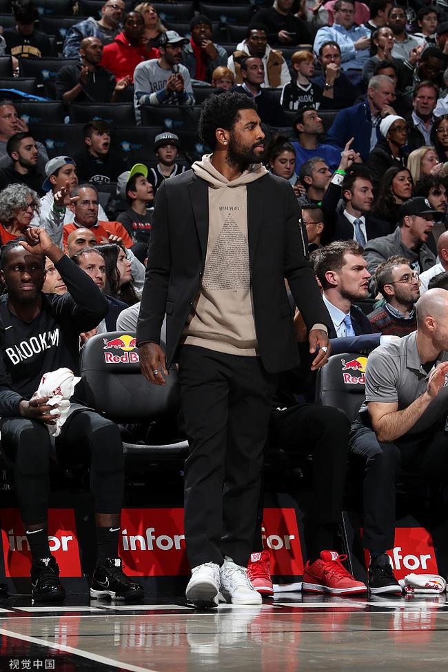 世体：巴萨内部认为凯恩很乐意来到西甲，莱万是一个很好先例